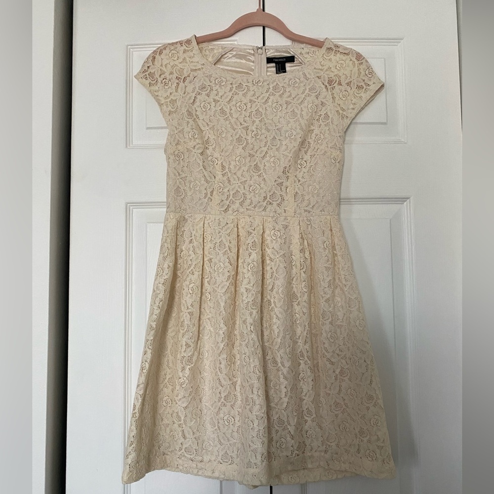 Forever 21 Cream Lace Dress